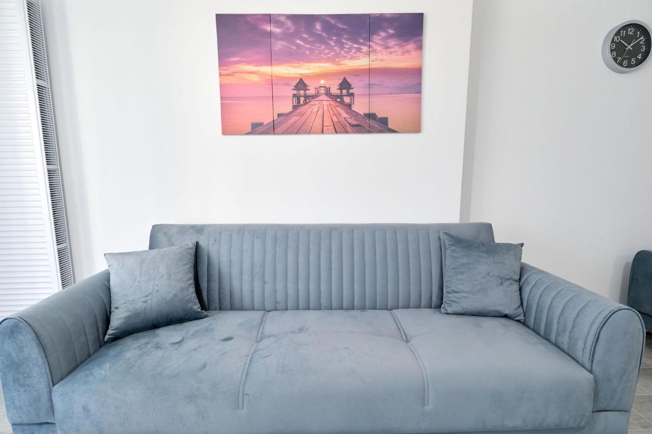 Turquoise Nord10 - Pool N Parking Apartament